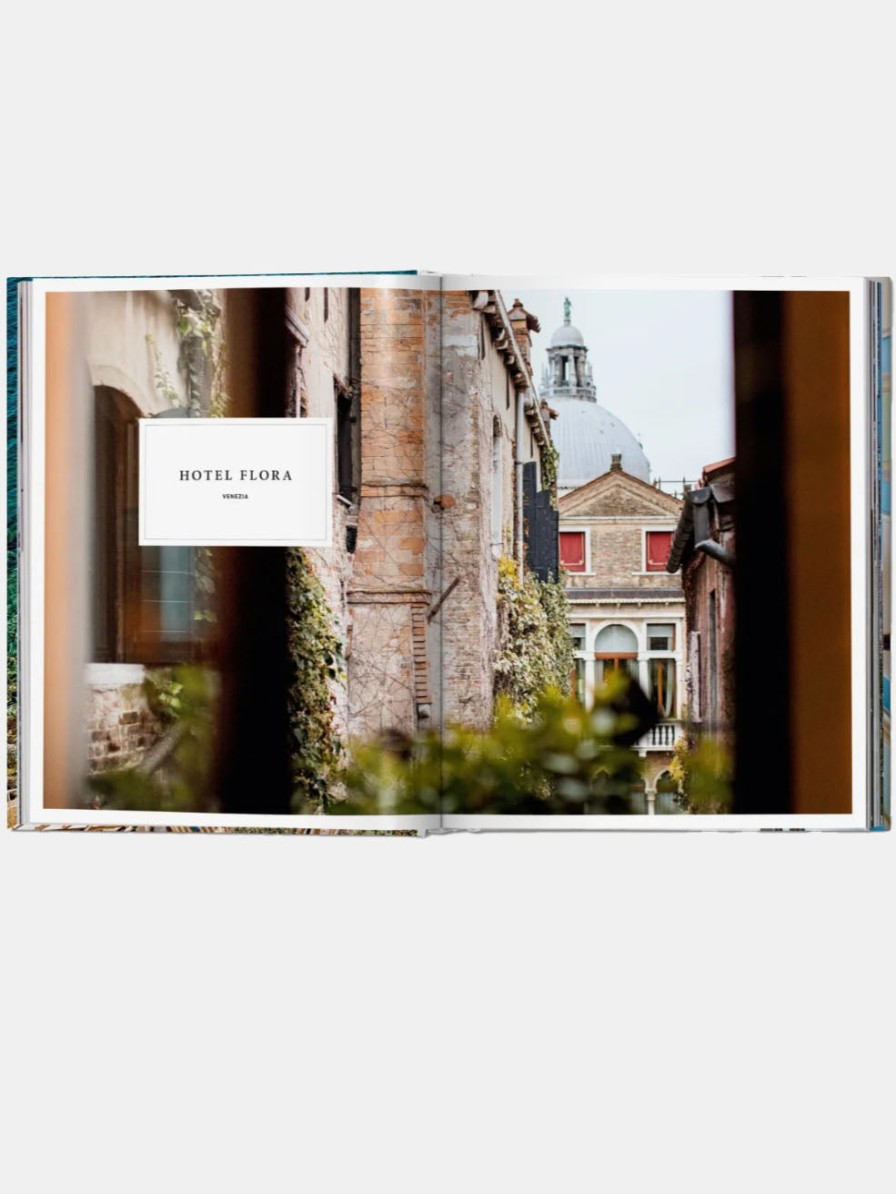 Accessories INGRAM | Great Escapes Italy Hotel Book Oc